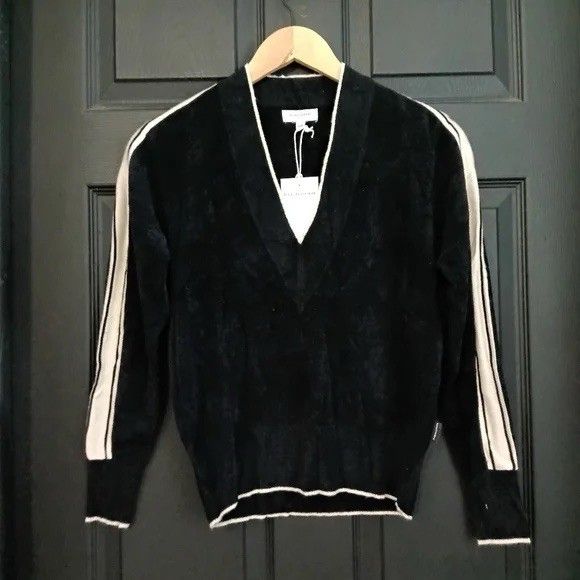 Kashwre Kash-Chic V-Neck Track Sweater Black Sz M